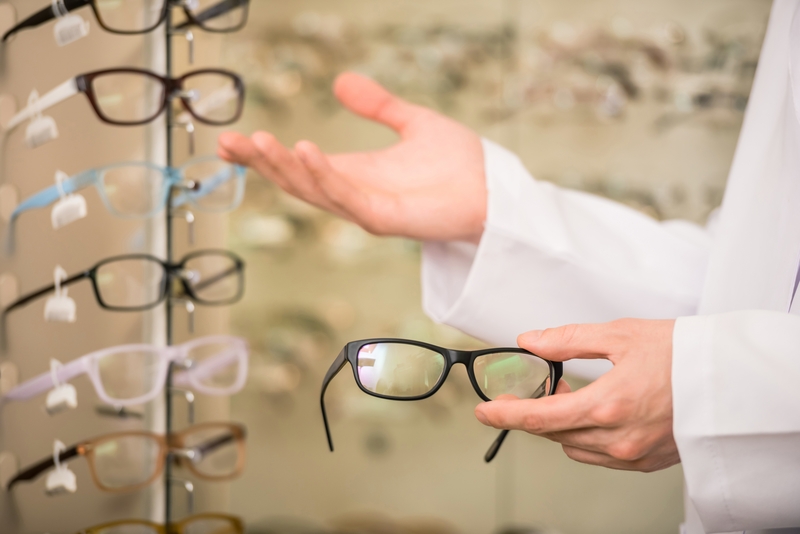What is The Difference Between Polarized and AntiReflective Lenses